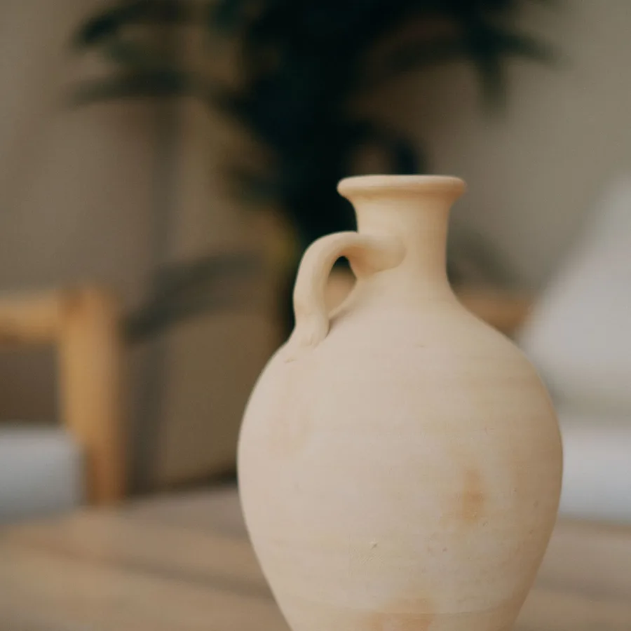Ceramic vase — original photo