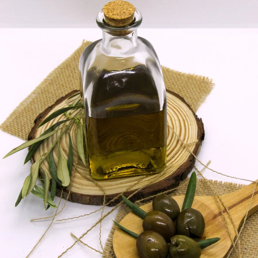 Olive oil bottle — original photo
